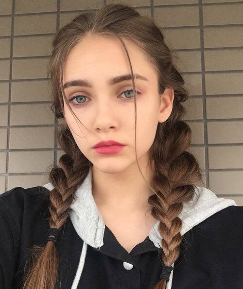 公与二个女乱理在线播放
